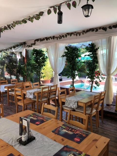 Hotel Suzana Garden Venus Exterior foto